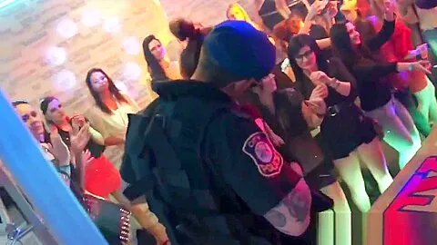 Real Party teen 18+ Sucking