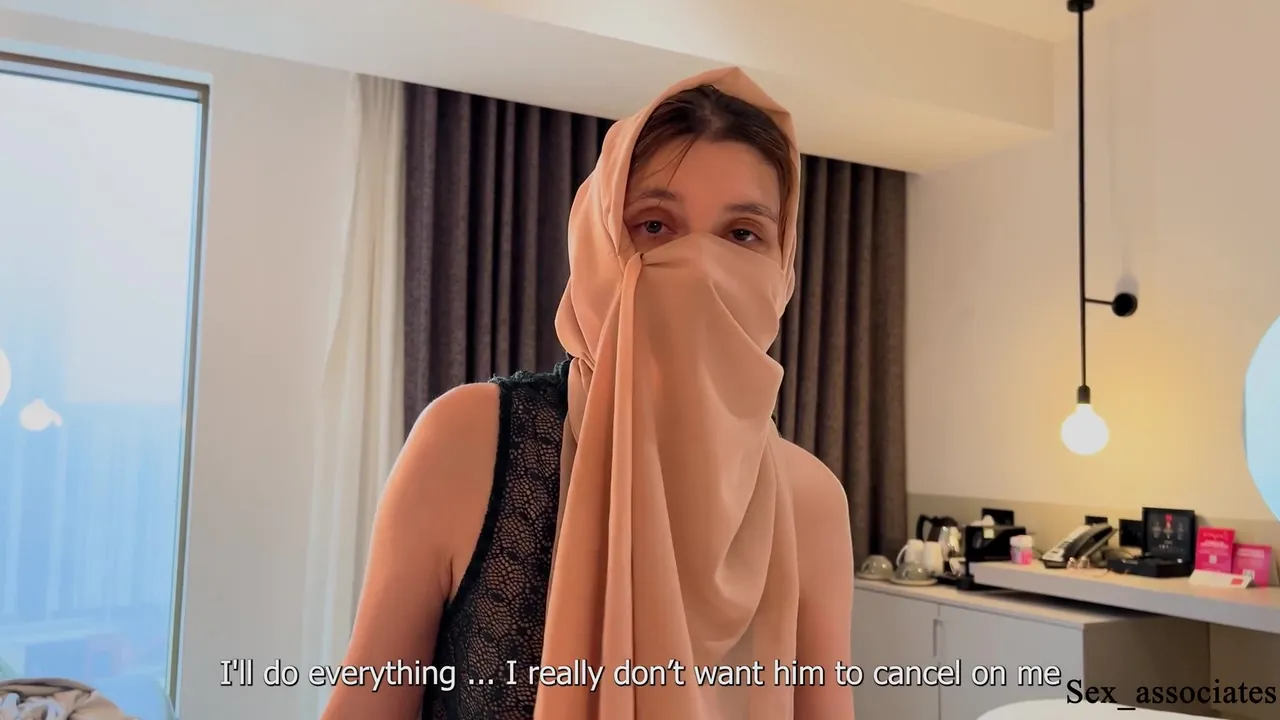 Oh No!!! I Accidentally Fucked My Stepmom In All Holes In A Shared Room