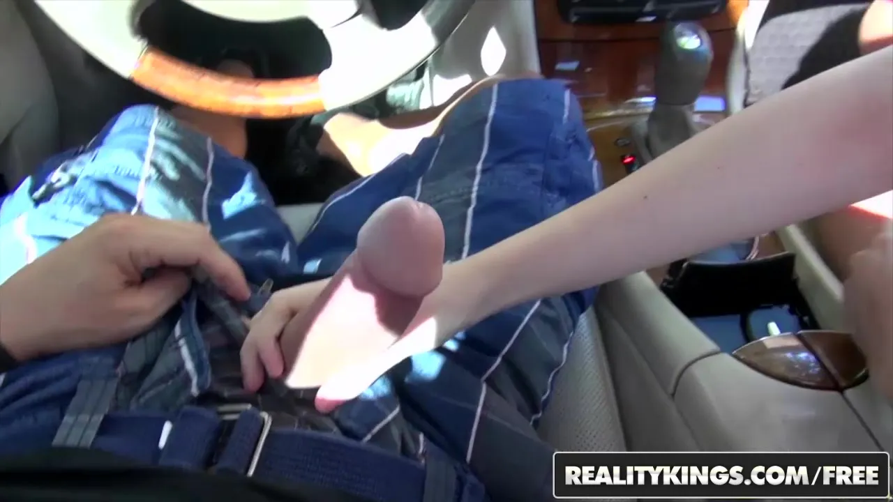 RealityKings - Street BlowJobs - Tyler Steel Vivienne Chance - Good Chance
