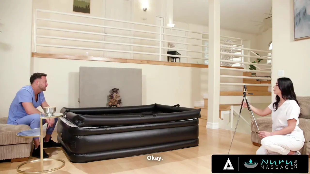 Perfect Masseuse Shows How To Give A