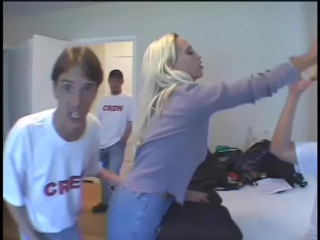 Nikki Hunter Creamed By The Porn Crew