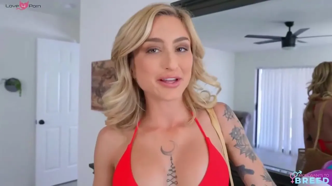 Lovely Blonde Vixen Crazy