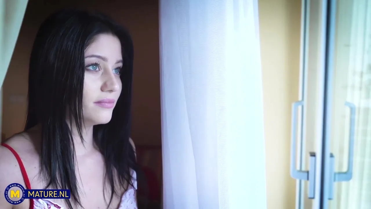 Horny Teen 18+ Fucks Steppapas Morning Wood! - Emily Brix