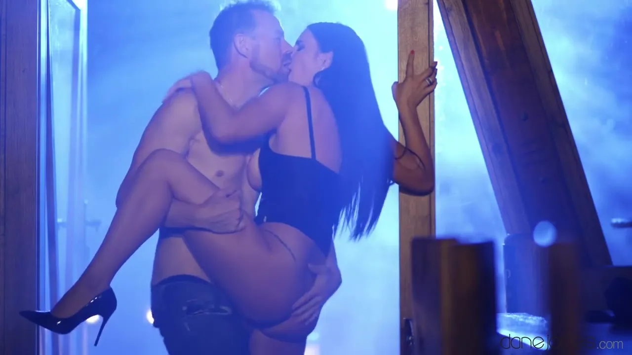 Amoral Minx Mind-blowing Sex