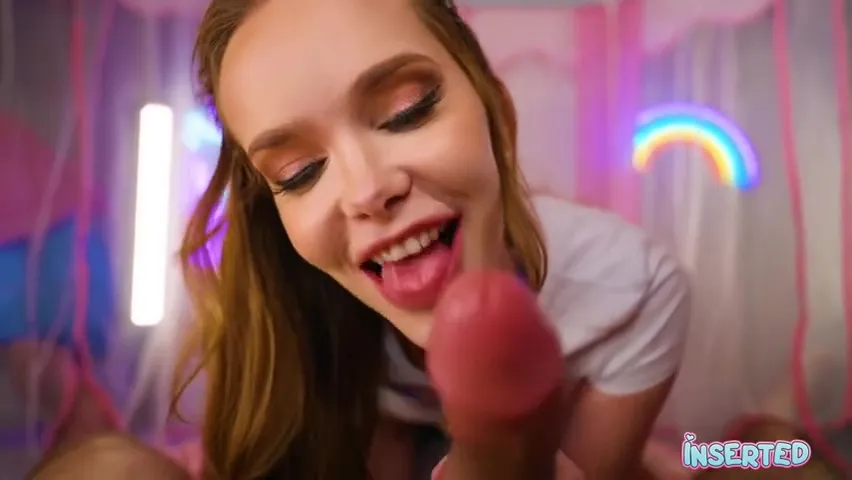 Chloe Foxxe - Chloe Likes To Suck