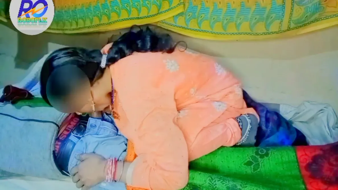 Indian Desi Village Salvar Suit Me Stepsisters Ki Chudai Stepbrother Ko Stepsister Ne Garam Kiya Hindi Audio Clear Voice