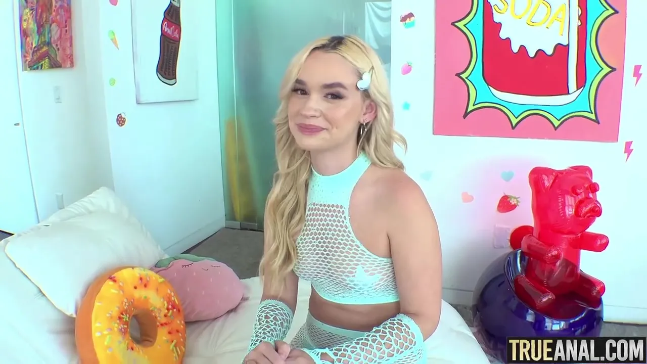 Khloe Keeps You Hard