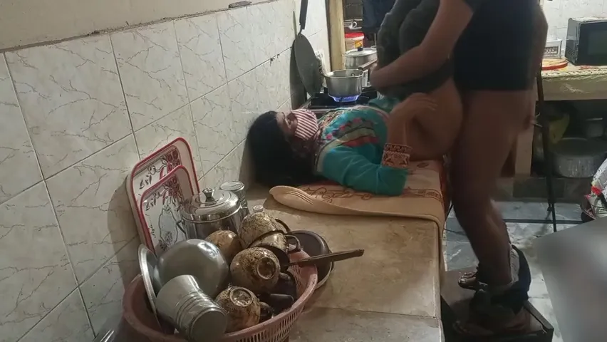 Pkgulnaz - Bhai Ne Bahen Ko Jabardasti Kitchen Me Choda,indian Stepsister Having Hard Sex In Hindi Audio With Hindi Sex