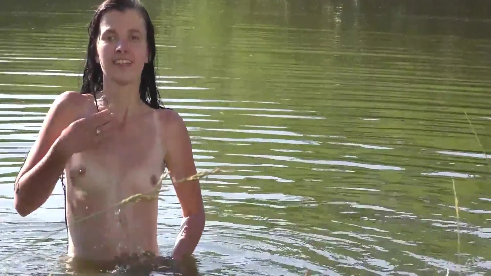 Hairy Pussy Coed ( Anas ) Likes Swimming Naked In The Lake! 10 Min