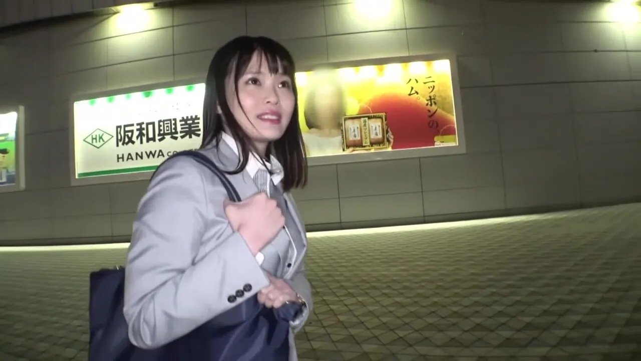 261ara-433　スーツの下は、柔らかな円を描く美乳と美尻を持ち、アソコの感度もすこぶる良好