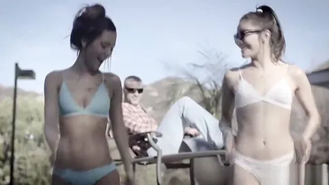 Horny convinces to fuck her younger sister