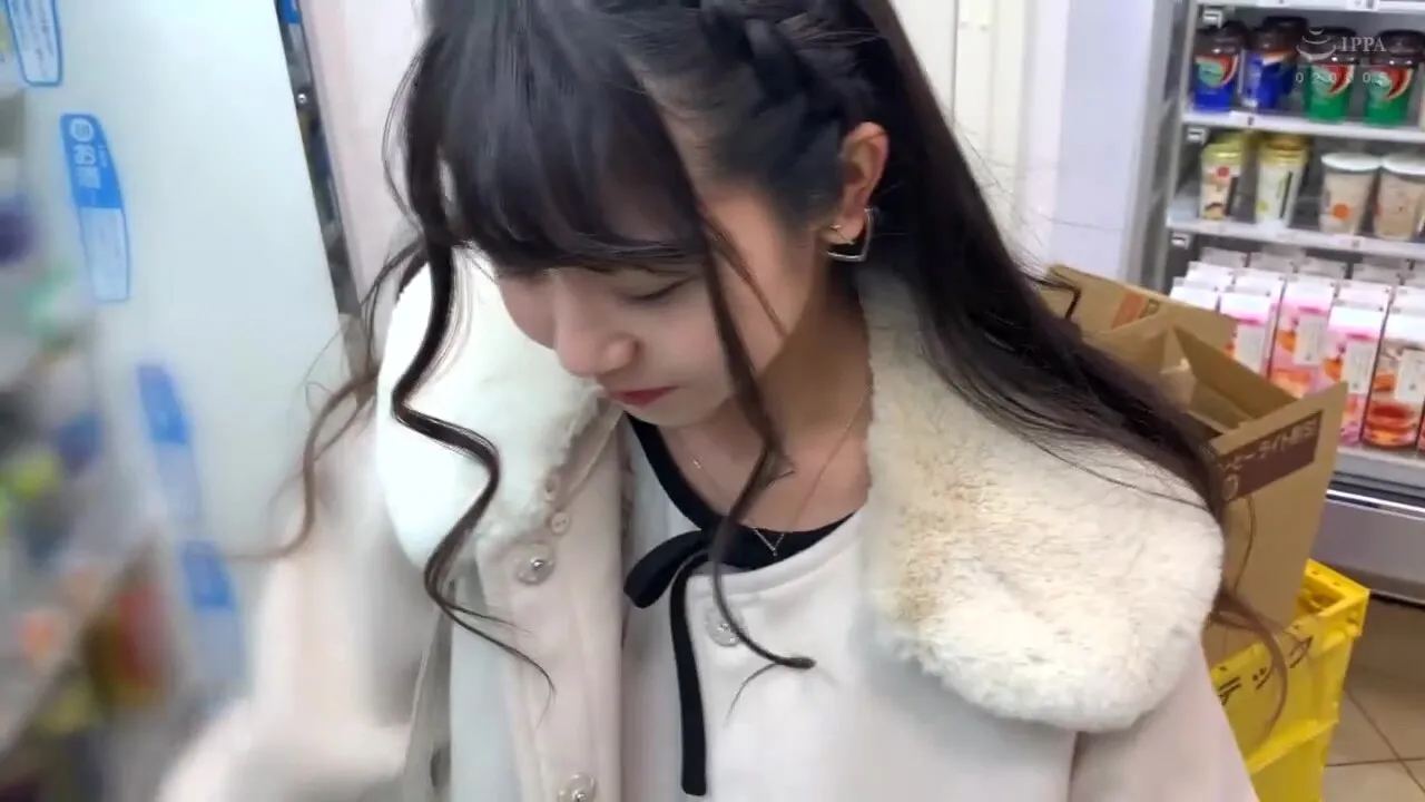 435mfc-111　イキ顔を眺めながらの本気ピストンで顔射