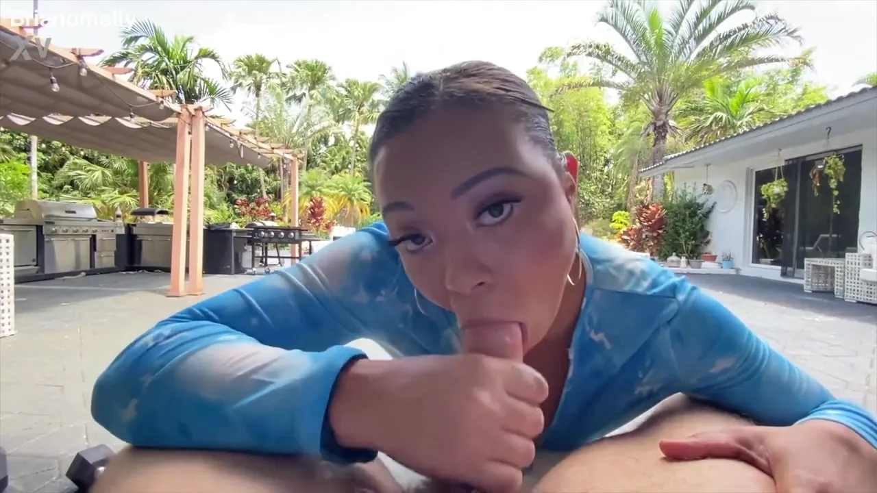 Adrianna Maya Gets Fucked Outside To Get Filled With A Dripping Creampie