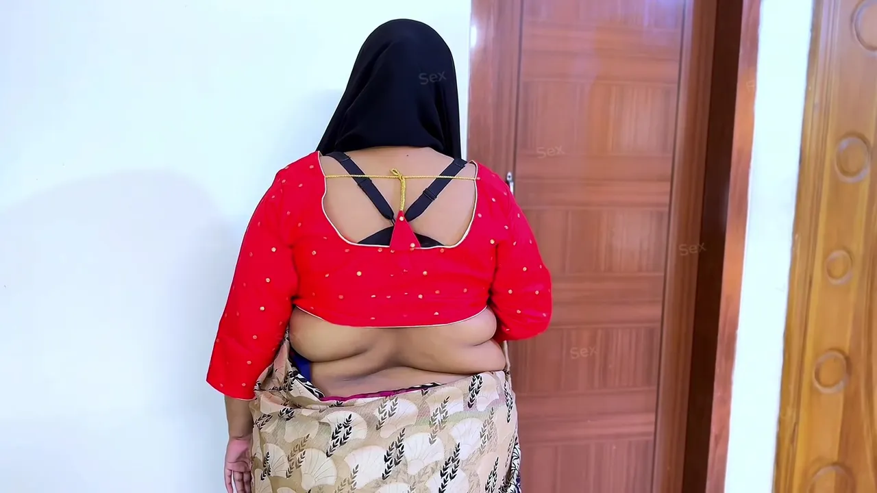 Female Big Boobs & Huge Ass Desi Tailor Want Rough Anal From Male Customer In Arab