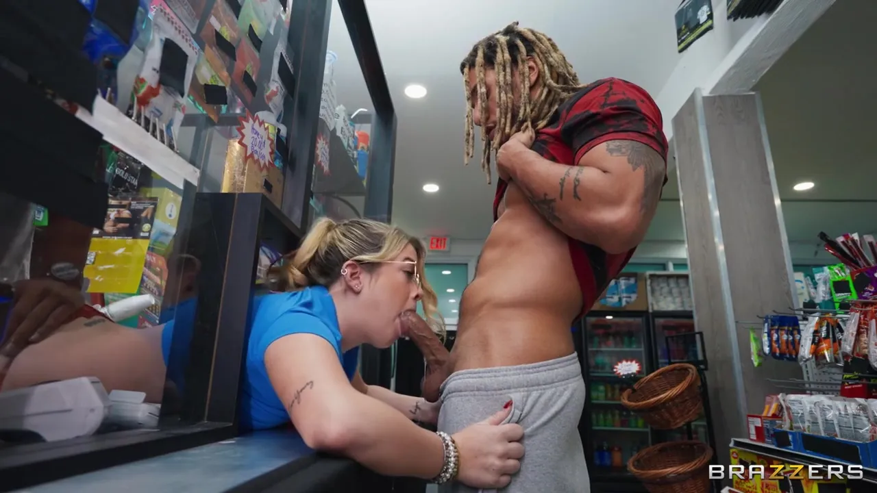 / - Ashley Alexander, Derek Savage, Dickdealer Don Bodega Babe Bodycount