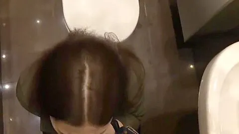 Public blowjob: drink girl suck in cafe ang get cum in her mouth