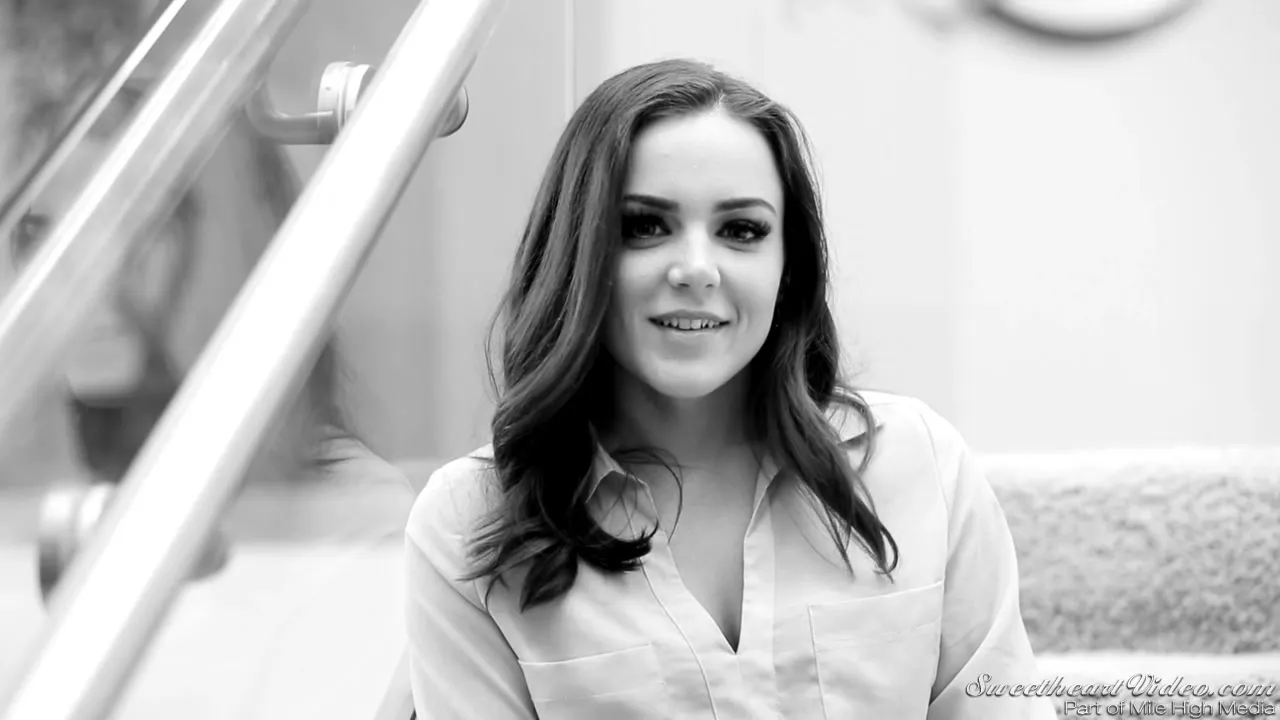 Perfect girls making out in a bathtub