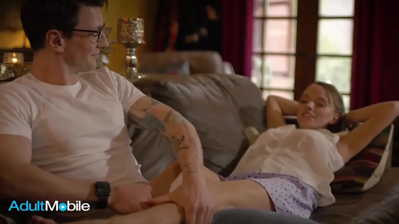 Featuring Pristine Edges Swallowing Cum