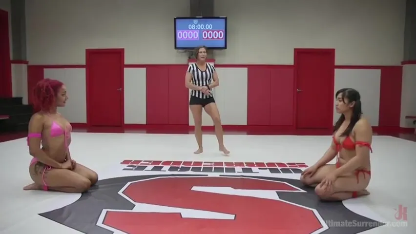 Summer Daisy Ducati And Mia Li Fight Until Somebody