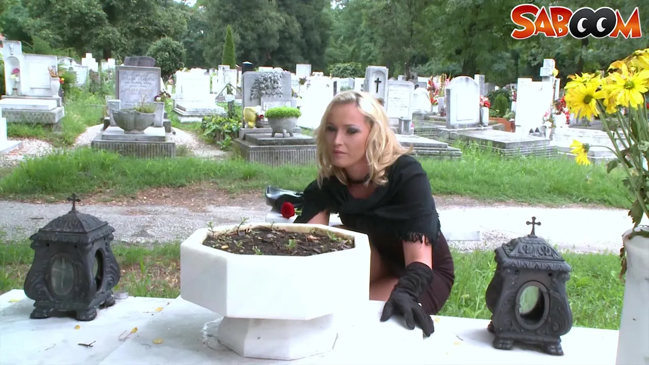 Saboom Video: Caty Cambel