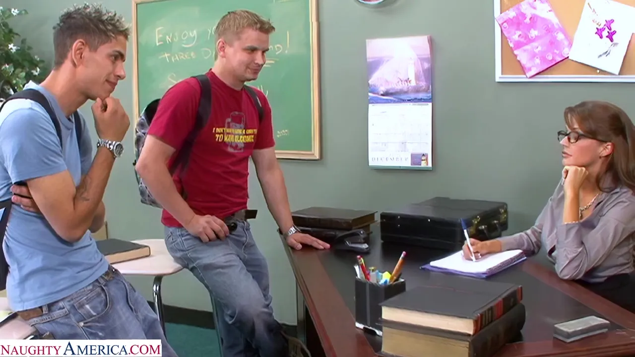 Professor Joslyn James Fucks Two Cocks At The Same Time