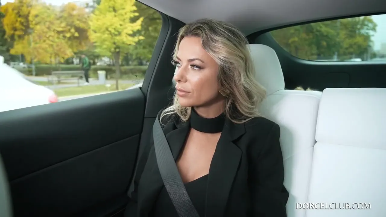 Forbidden Affair - Jadilica