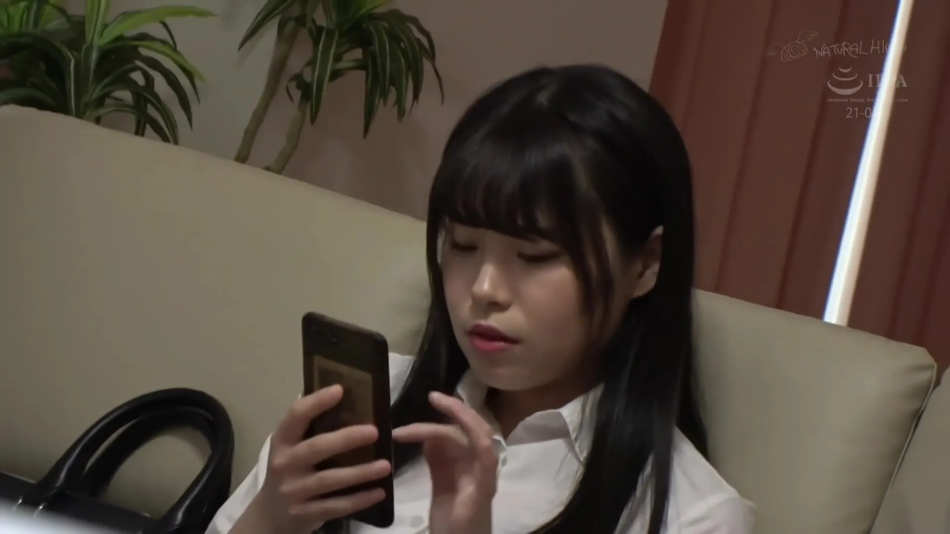 Sensitive Woman Who Is Cum While Crying In Double Acme Inse