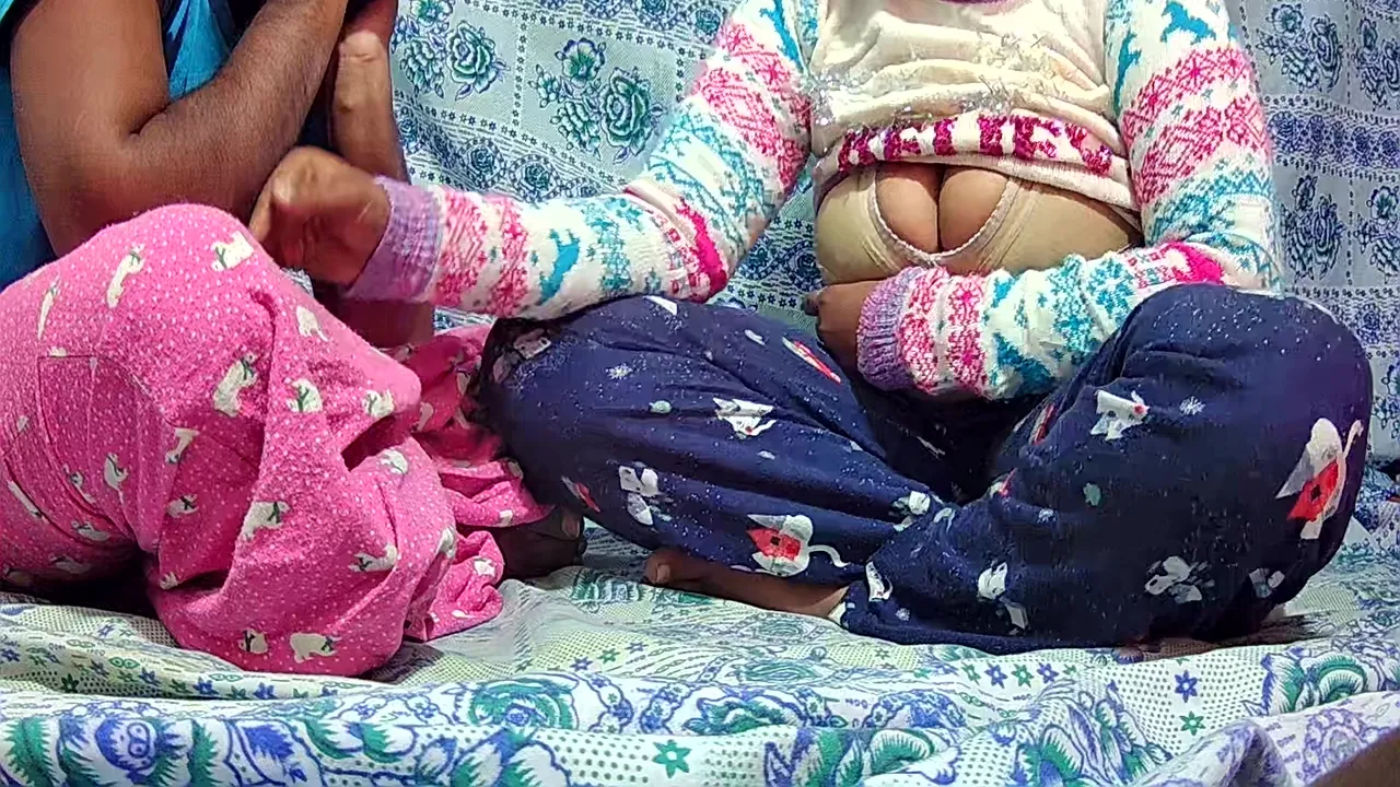 Indian Stepmom And Stepson Sex Xnxx R