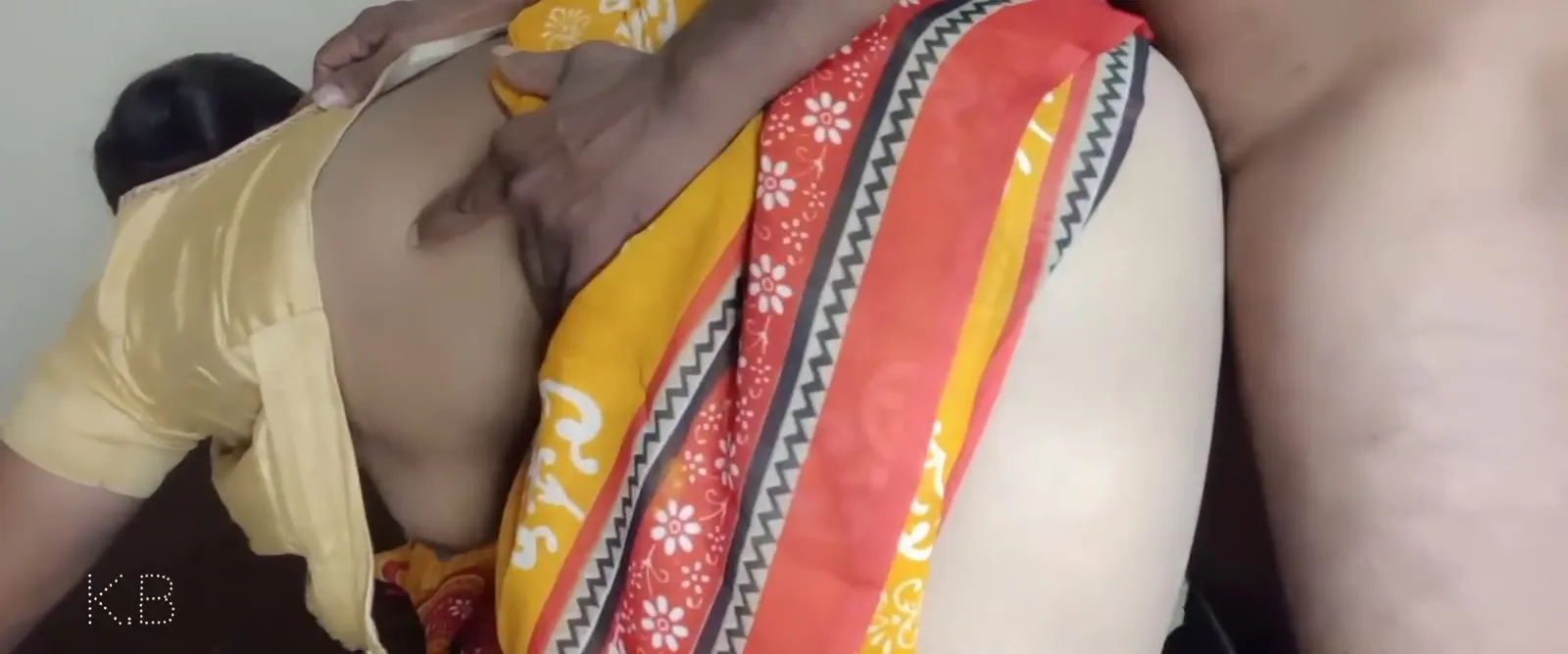 Rikki Lee - Shaddi Me Aai Aanty Ko Ghodi Bana Kar Choda Hindi Language Me Bhabhi Ko Pichhe Se Doggy Position Me Choda Hindi Audio