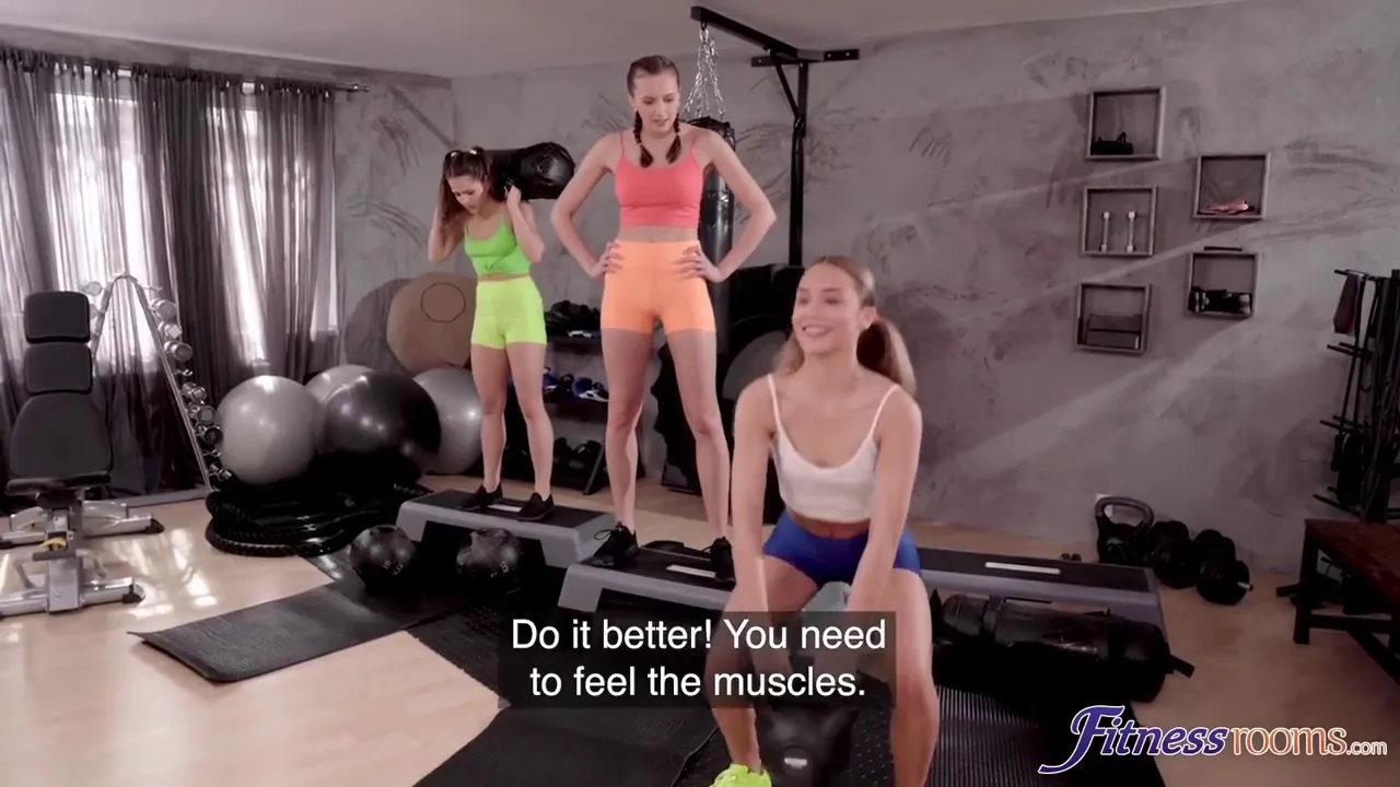 Enjoy Three Way Lesbian Tongue Workout