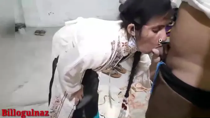 Desi Maid Blowjob To House Owner Porn Sex