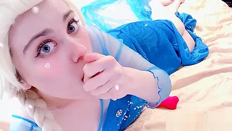 Elsa Sucking and Fucking Ice Cubes