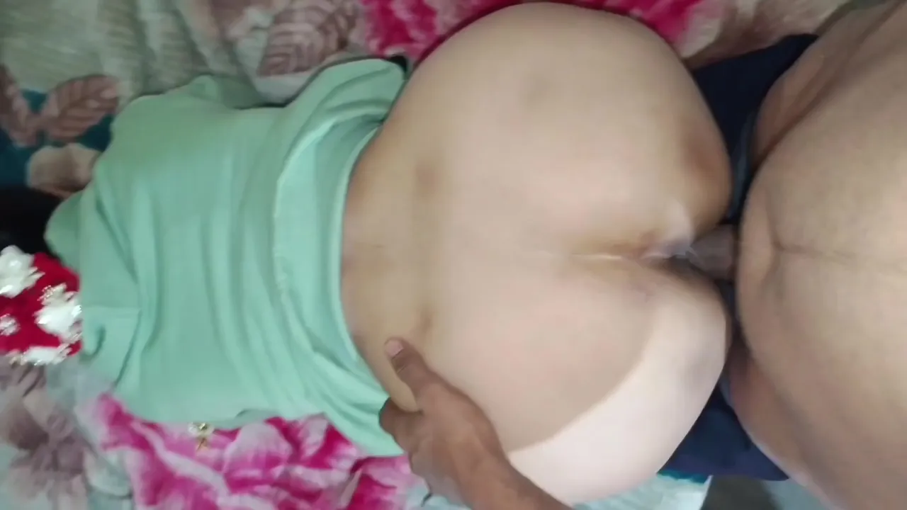 Desi Village Girl First Time Virgin Tight Pusssy Gf First Time Sex Cream Pusssy