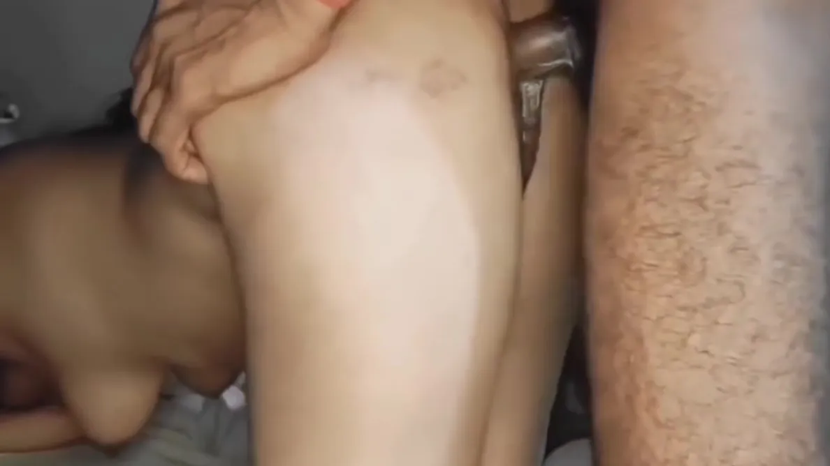 Bhabhi Ko Ghoda Bna Kr Apna Lund Daal Diya Pura