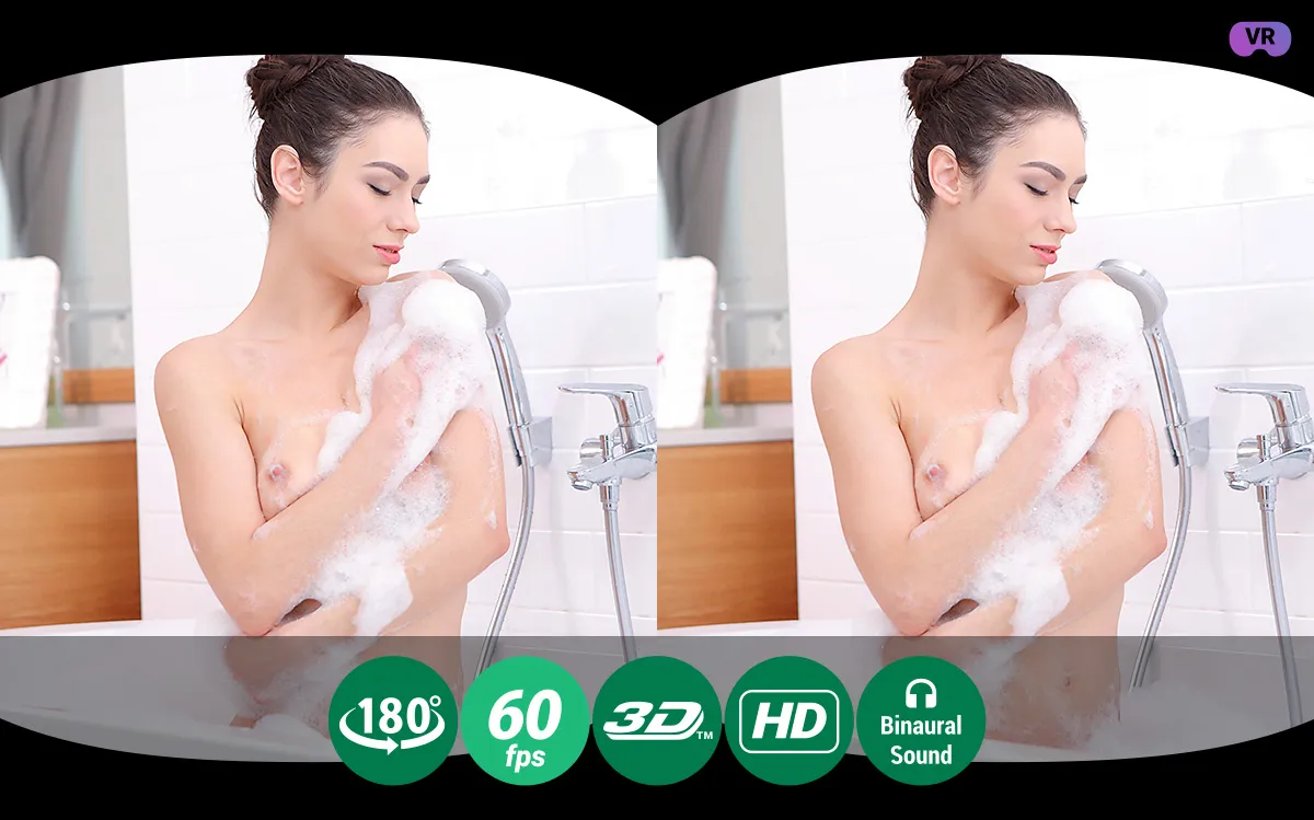 Arwen Gold in The Most Sensual Bath Solo By Arwen Gold In Vr - TMWVRNet