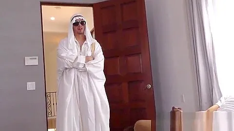 Domina cuckolds sheikh for cum