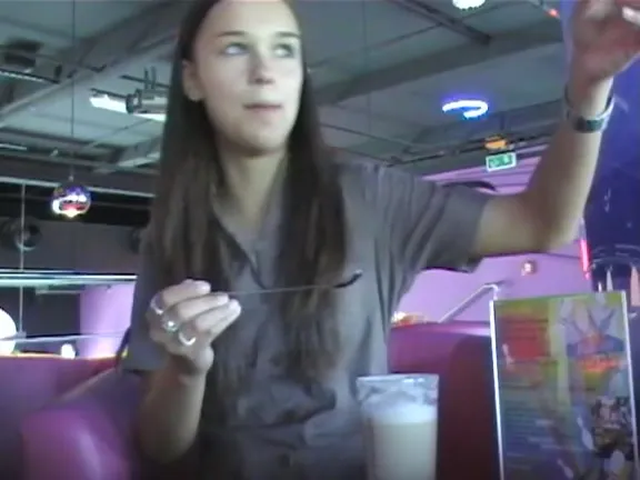 Hottest dilettante girlfriend.s lips are wrapped around weenie