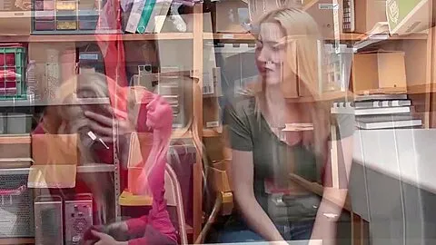 Sierra Nicole blowjob the LP Officer infront of her Step mom