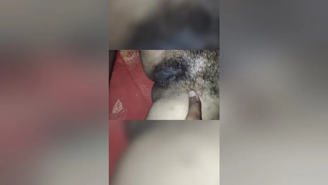 Baat Karte Hue Bhabhi Ke Saath Kiya Sex