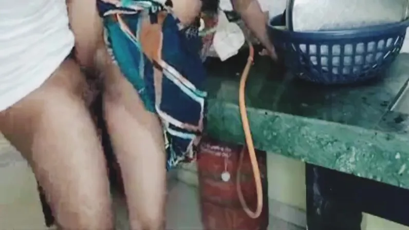 Devar N Apane Bhabi Ko Choda Kitchen Me