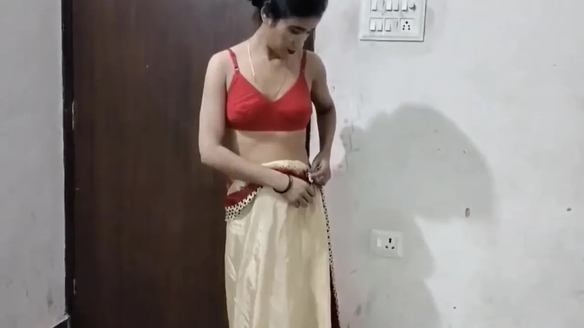 Chacha Jaan Ne Meri Jawani Ka Pura Fayeda Uthaya