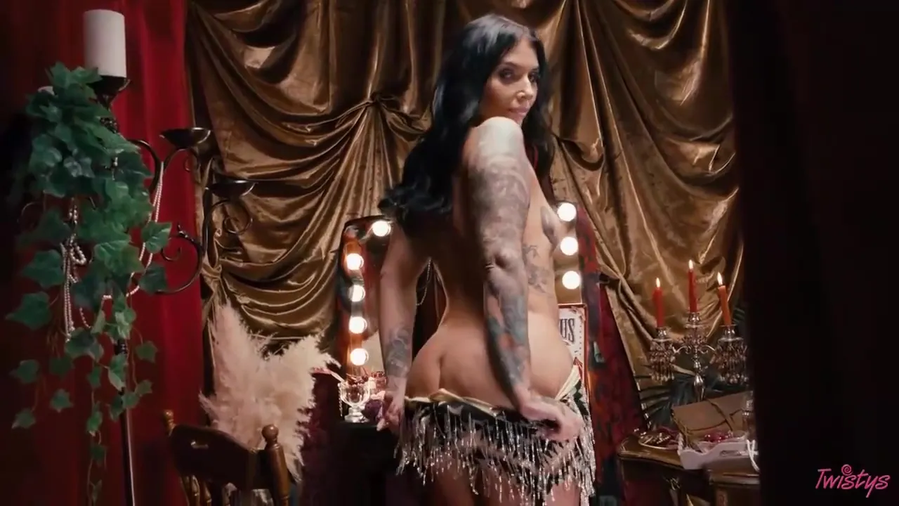 Y Ivy Lebelle - Brunette Sex