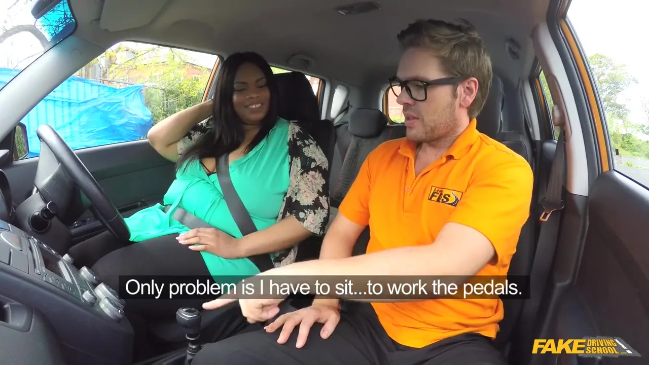 Big Busty Tits Black Beauty Copulated In The Car