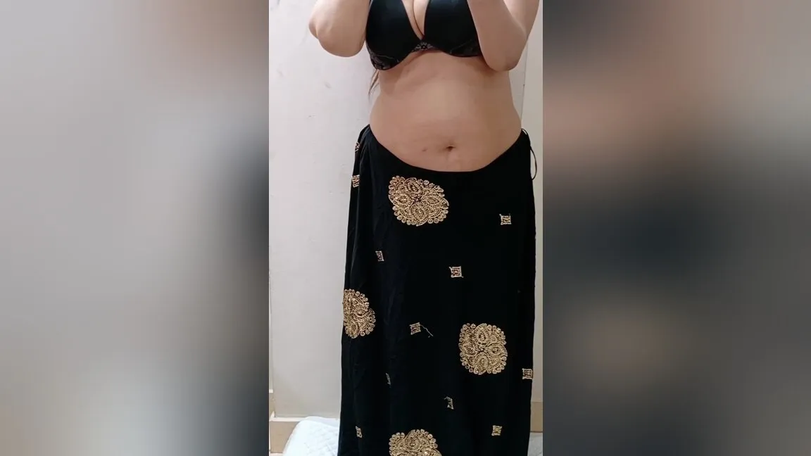 Iranian Stepmom Video Call Sex Cuckold