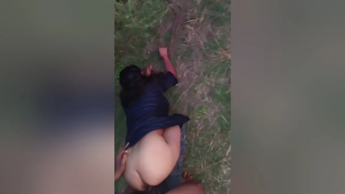 Indian College Girl Making Love With Her Bf Outdoor Fuck Hindi Audio , Collage Couples Hd