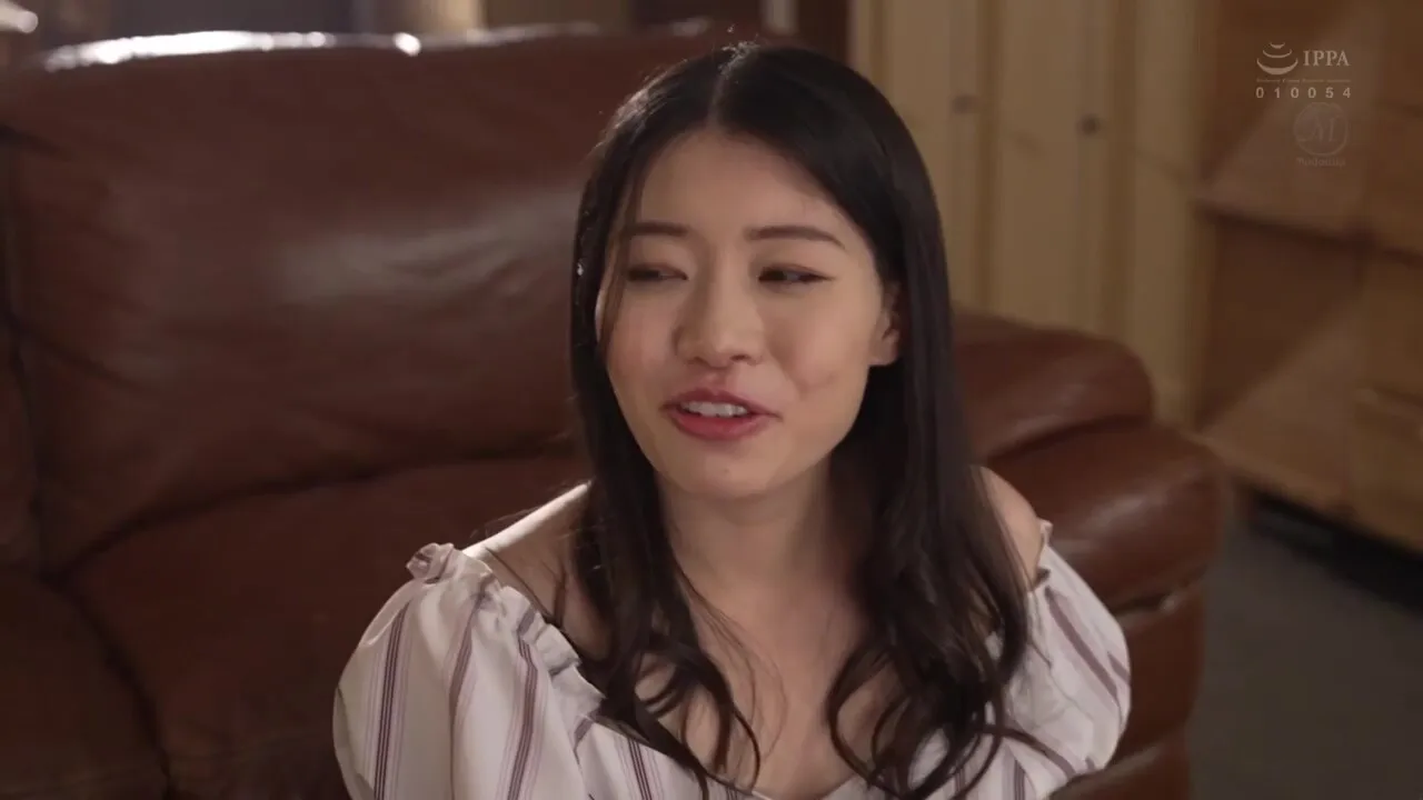 UQZH19 Good Asian porn OH YEAH