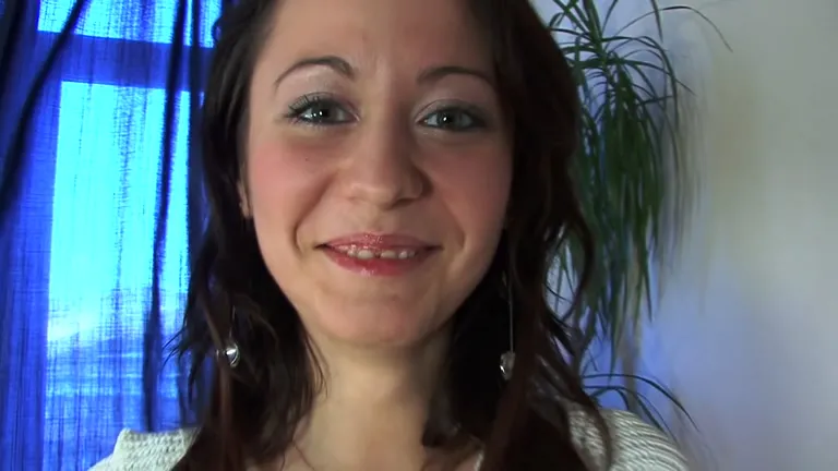 This wild amateur chick is always ready to fuck