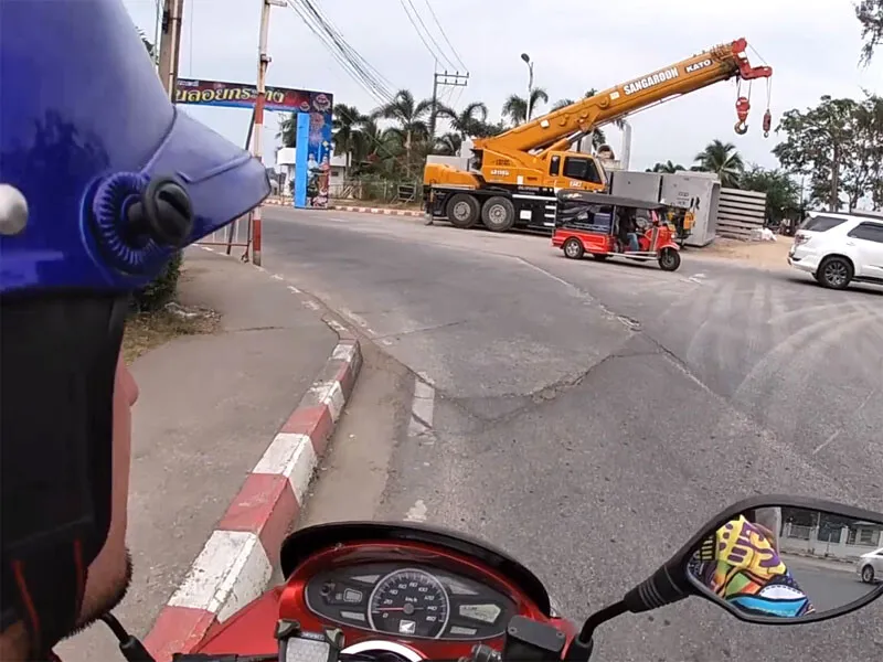 Real amateur couple blowjob and sex outdoor in public on an island