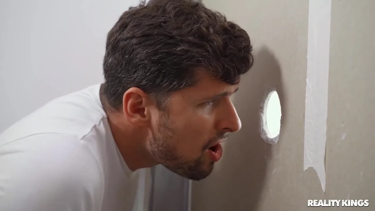 Sexy Russian Babe With Natural Boobs Takes Care Of K