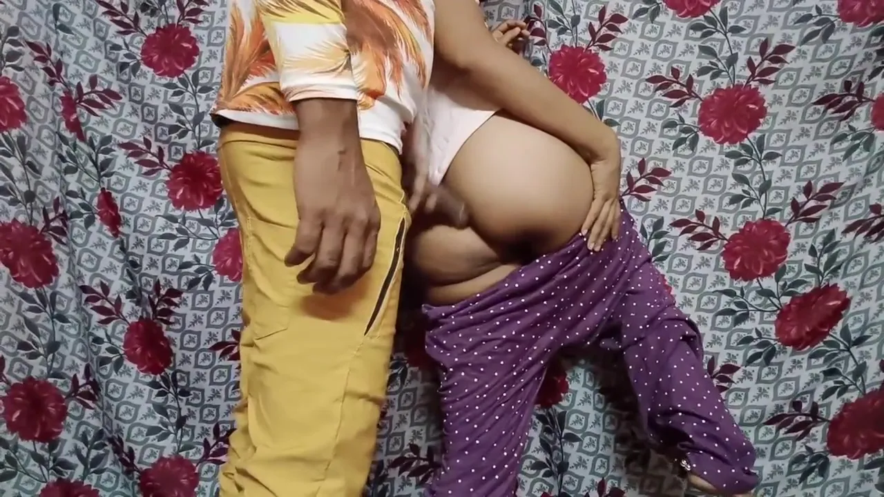 Indian Sonali Bhabhi Best Fucking With Hot Guys Fuck